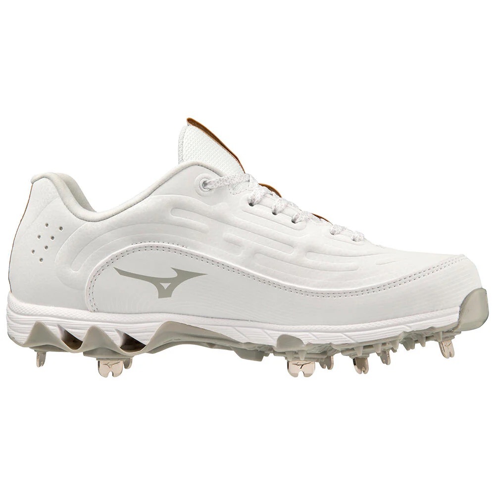NEW! Mizuno 9 Spike Swift 8 Womens Metal Cleats - Sz 11